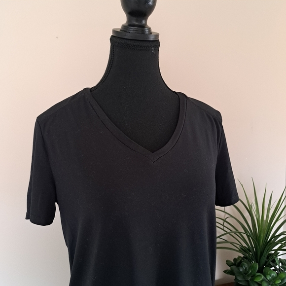 Lole Black V-neck Performance Tee Small Women's Short Sleeved Active T-shirt - Picture 2 of 10